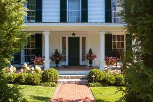 belmont massachusetts front entryway with brick walkway