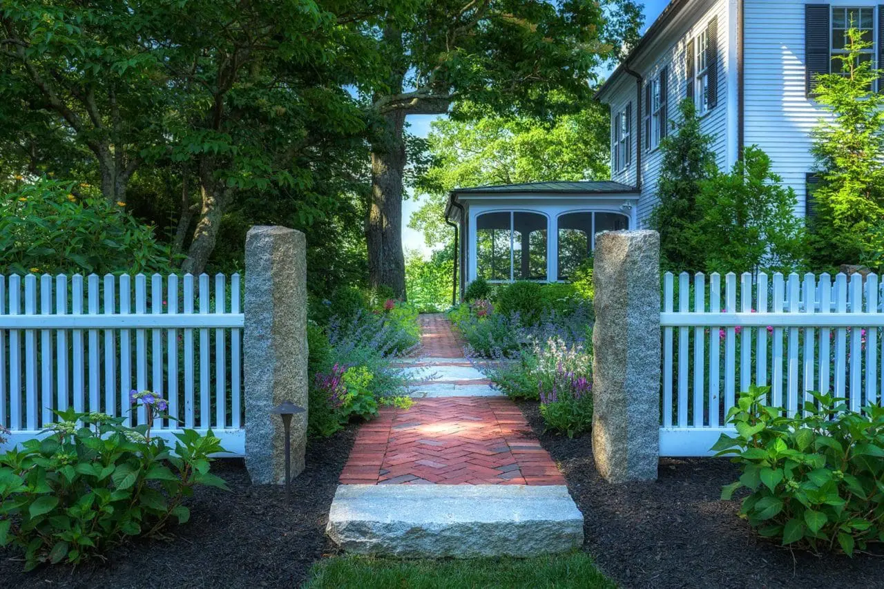 01773 reclaimed bluestone brick path walkway screen porch