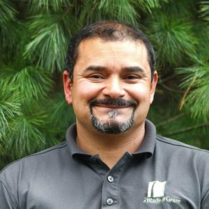 Alex Siqueira - assistant operations manager, installation